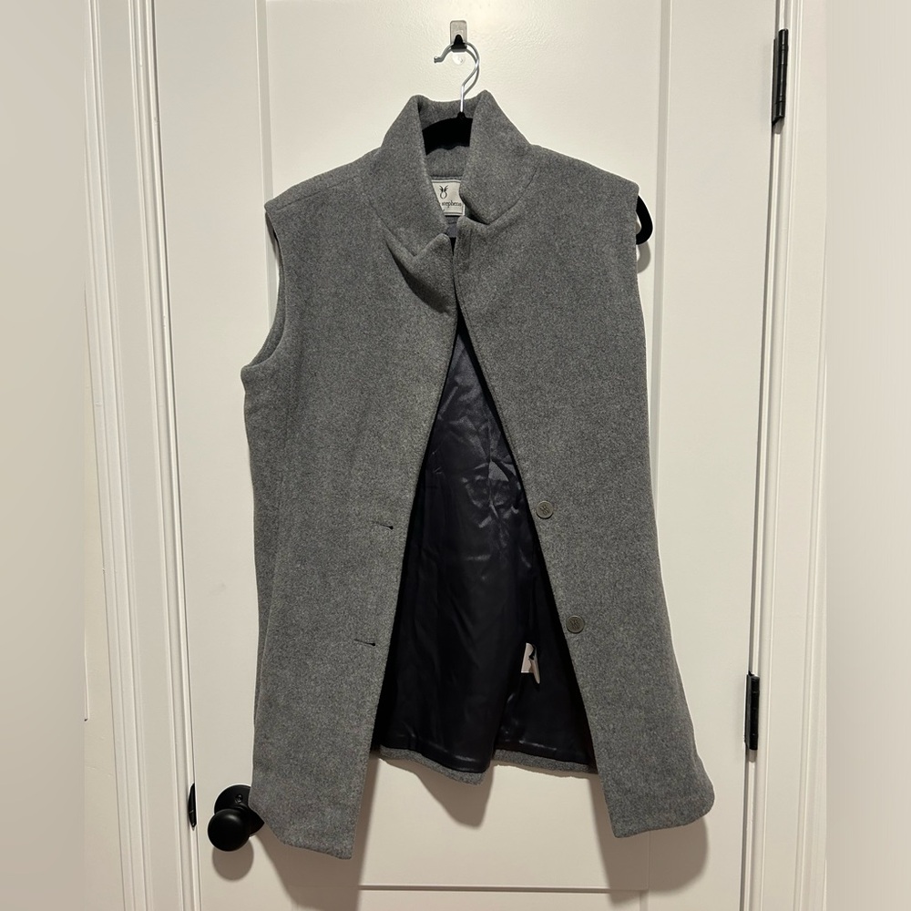 Dudley Stephens fleece vest in light gray